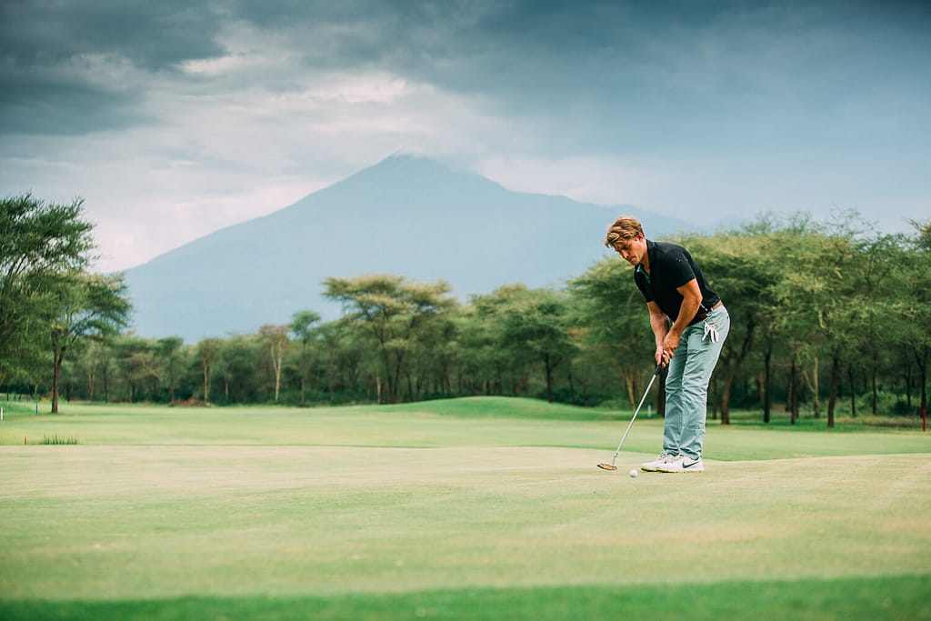 Golfing Tanzania day tour